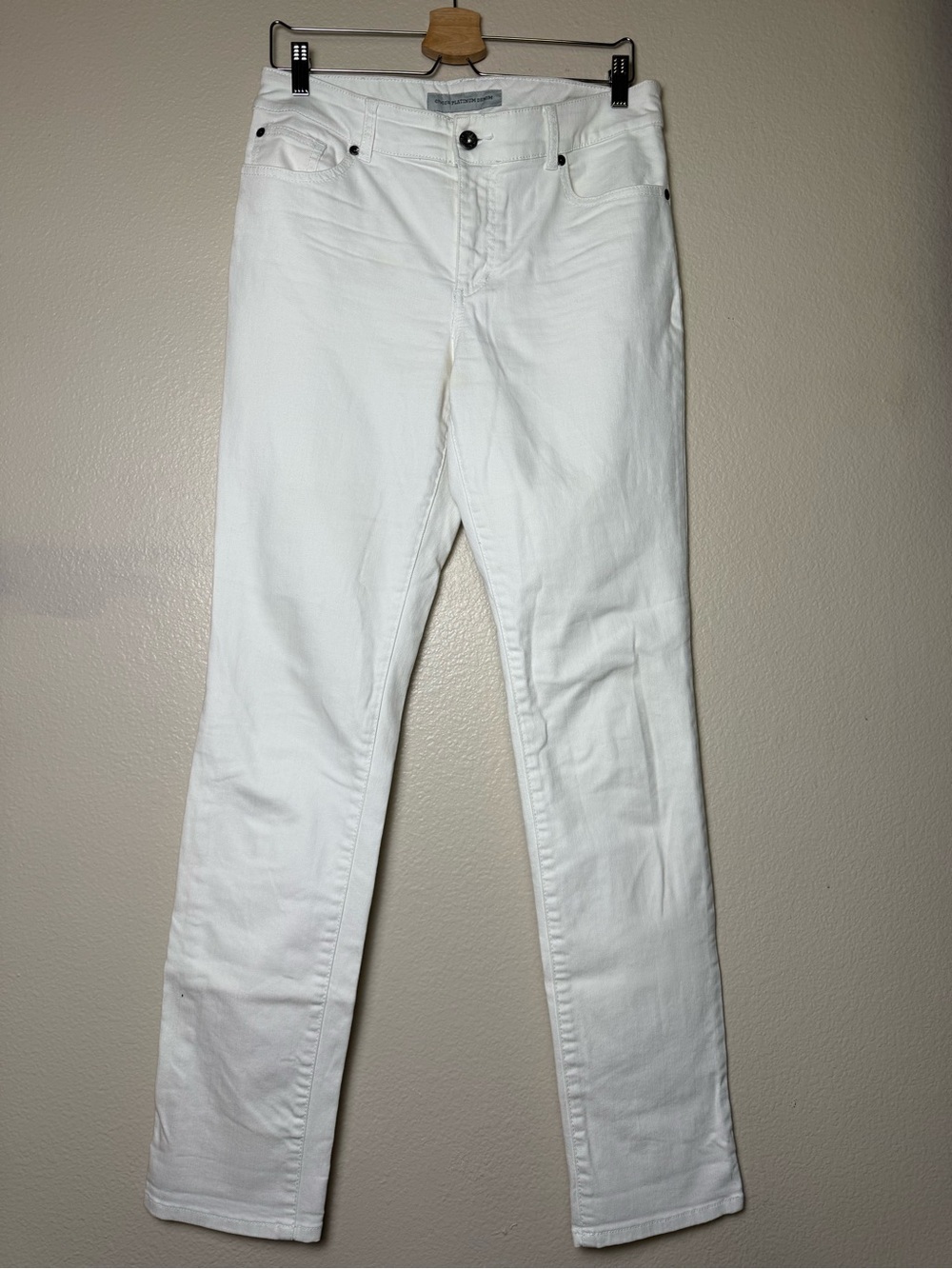 Chico's 98% Cotton 2% Spandex Slim Straight White Jeans